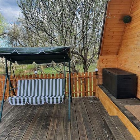 Cabana Din Livada Pucioasa Exteriör bild