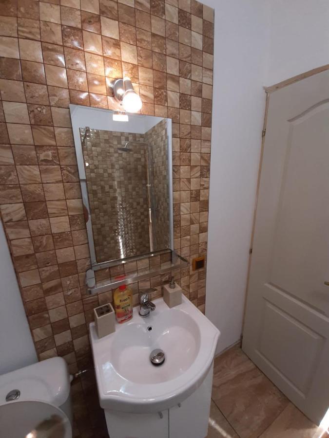Cabana Din Livada Pucioasa Exteriör bild