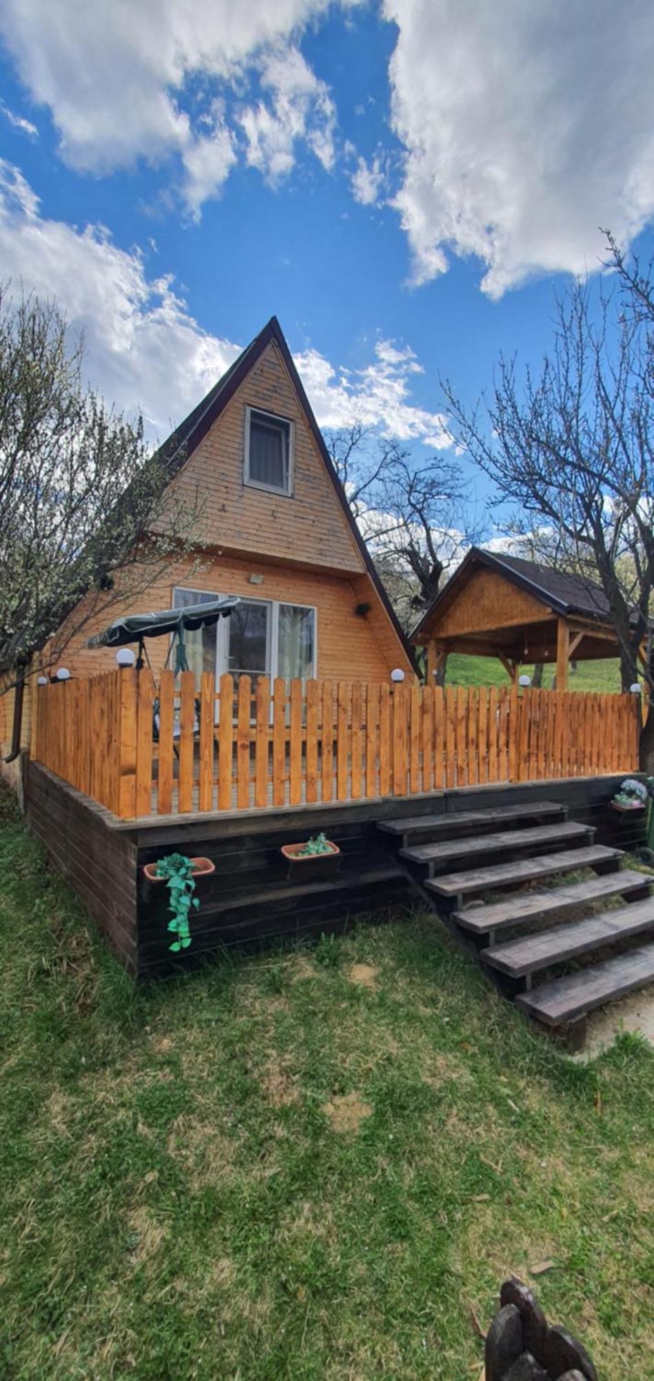 Cabana Din Livada Pucioasa Exteriör bild